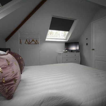 Ryefield Cottage - Luxurious Self-Catered Holiday Cottage With A Log Burner Чічестер Екстер'єр фото
