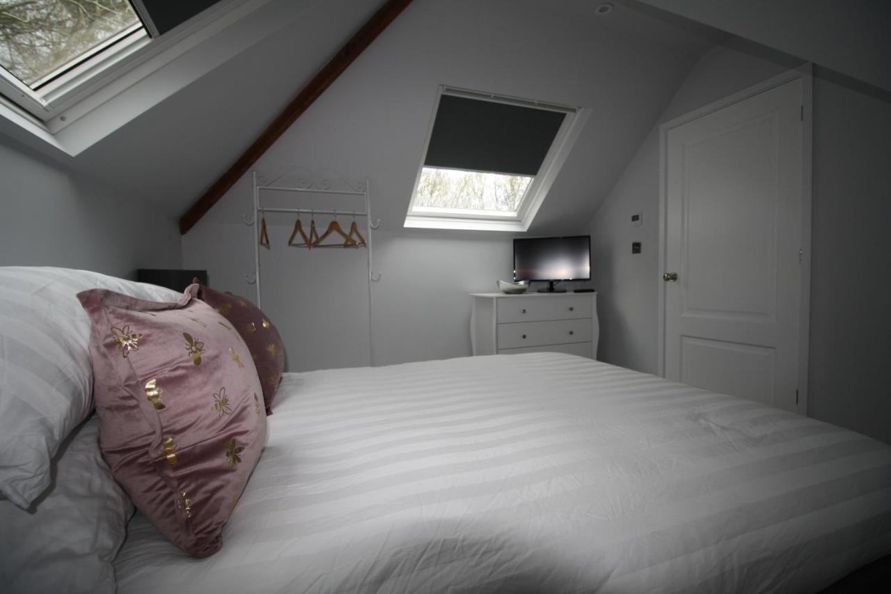 Ryefield Cottage - Luxurious Self-Catered Holiday Cottage With A Log Burner Чічестер Екстер'єр фото